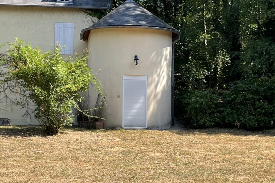 Maison à vendre à Saint-Léger-de-Fougeret — Vue nature — photo 4