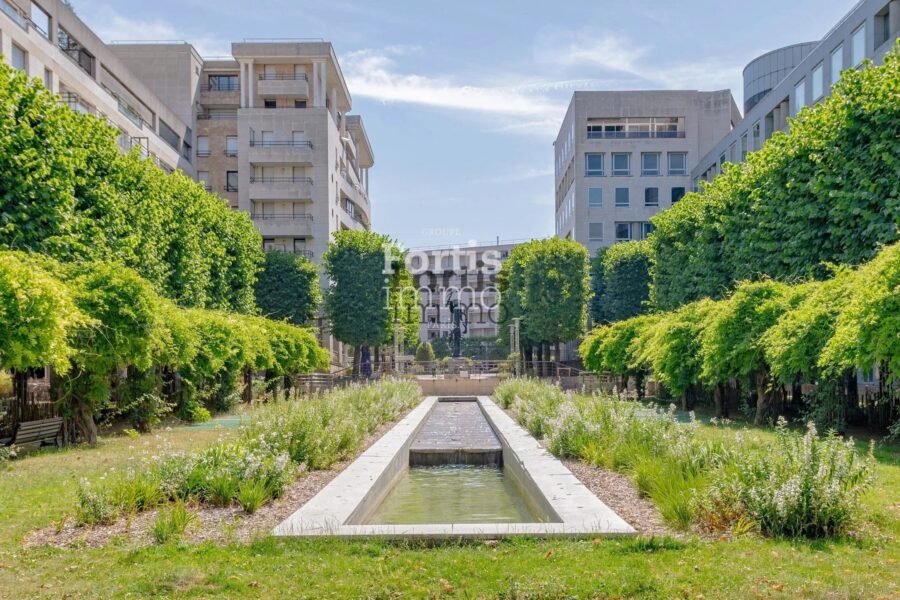 Appartement à vendre à Rueil-Malmaison — Vue parc & jardin — photo 15