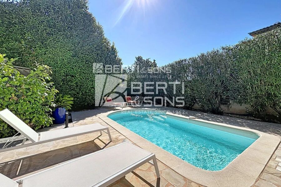 Maison à vendre à Mandelieu-la-Napoule — Vue mer — photo 9