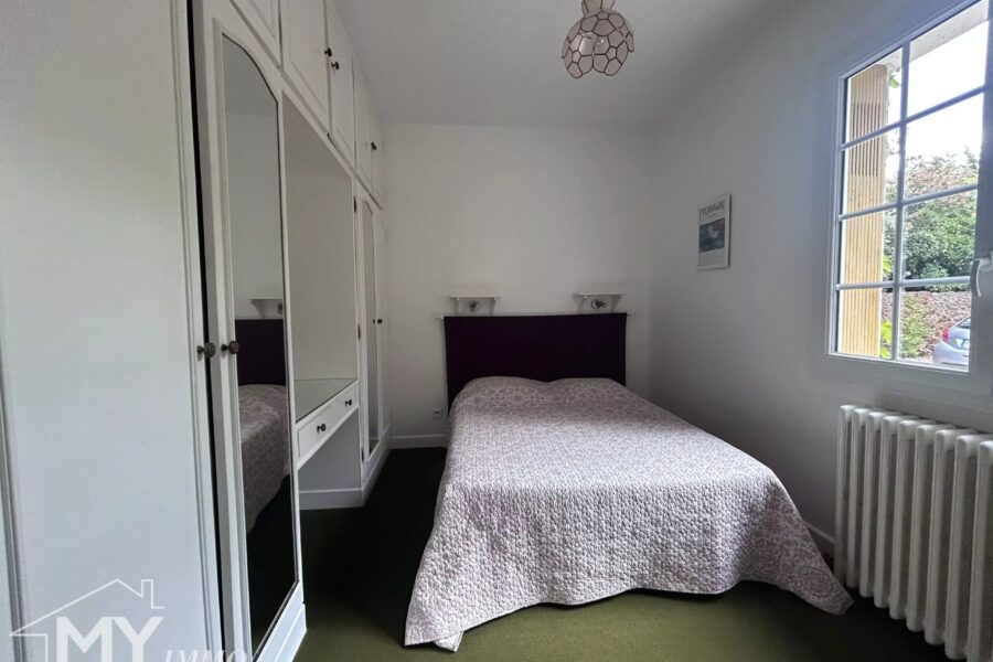 Maison à vendre à Pineuilh — Vue parc & jardin — photo 14