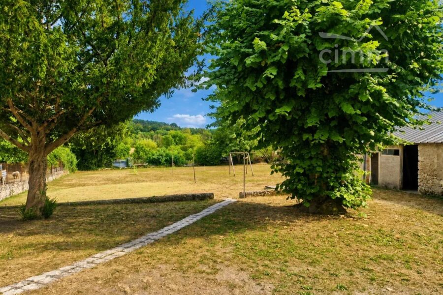 Maison à vendre à Artannes-sur-Indre — Vue nature — photo 1