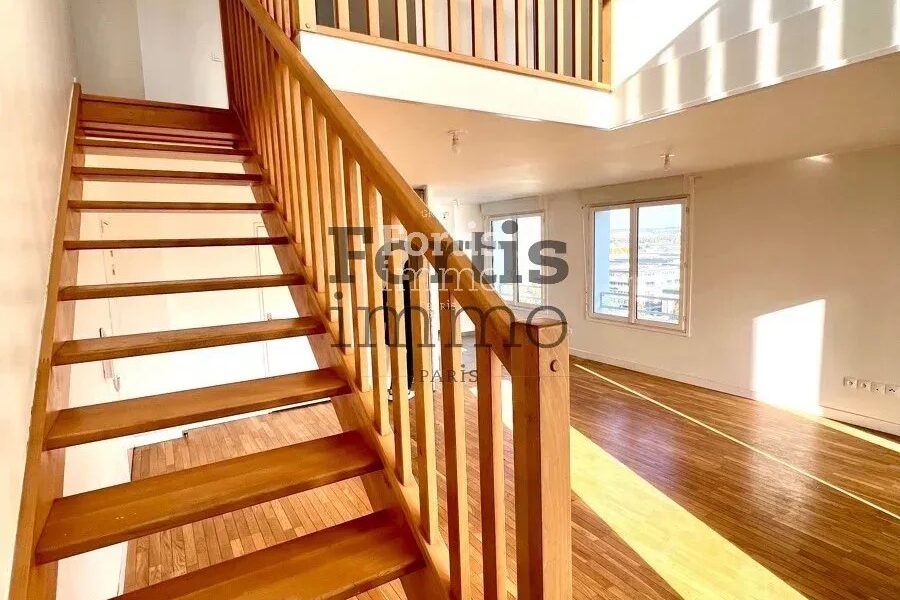 Appartement à vendre à Asnières-sur-Seine — Vue sur la ville — photo 12