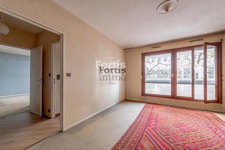 Appartement à vendre à Paris 4e arrondissement — Vue sur la ville — photo 3