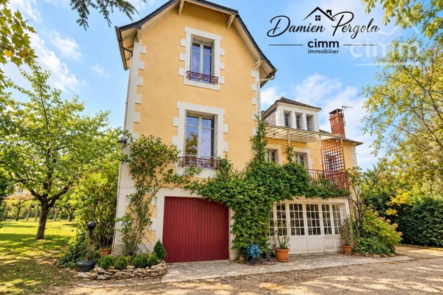 Maison à vendre à Terrasson-Lavilledieu — Vue parc & jardin — photo 2