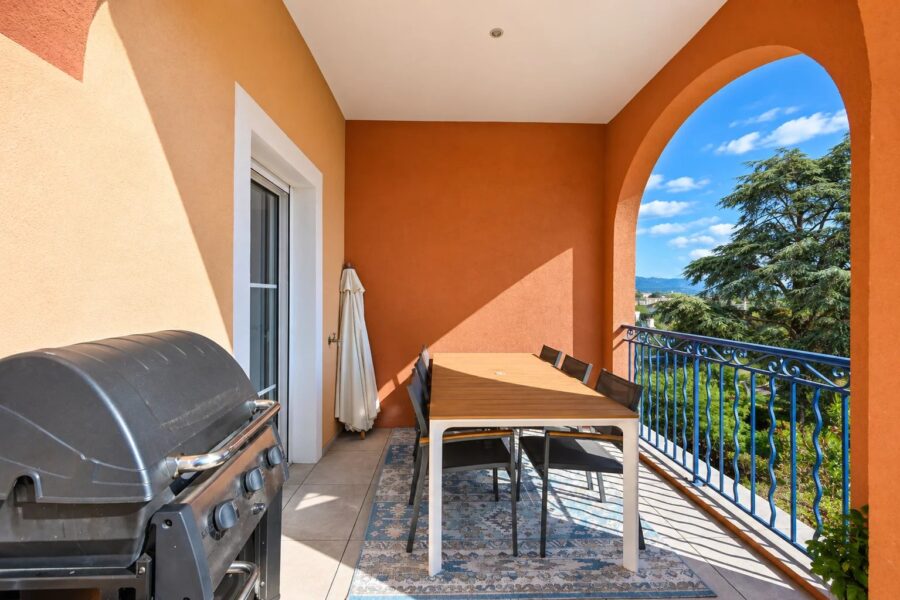 Appartement à vendre à Roquefort-les-Pins — Vue mer — photo 14