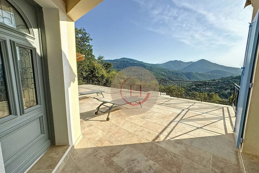 Maison à vendre à Les Adrets-de-l&rsquo;Estérel — Vue montagne — photo 31