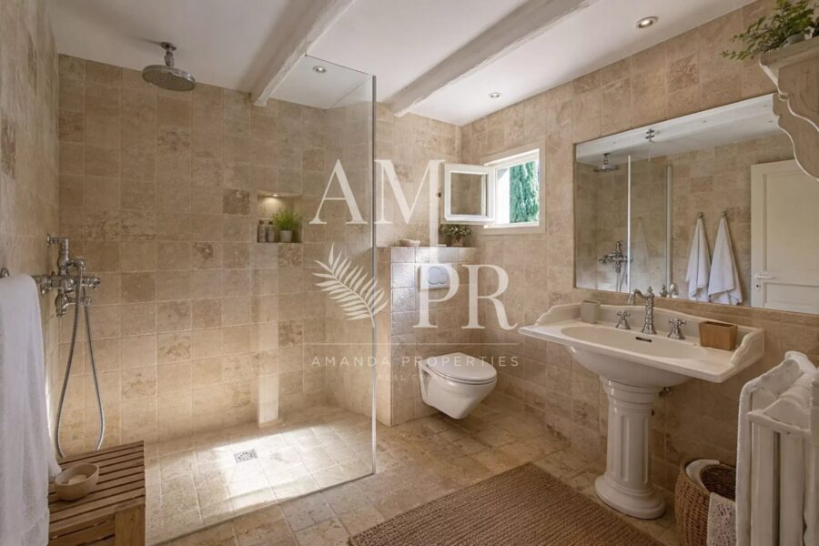 Maison à vendre à Cannes — Vue parc & jardin — photo 9