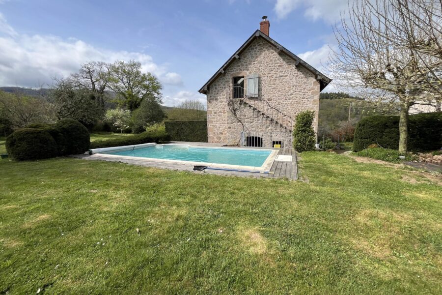 Maison à vendre à Saint-Léger-sous-Beuvray — Vue nature — photo 21