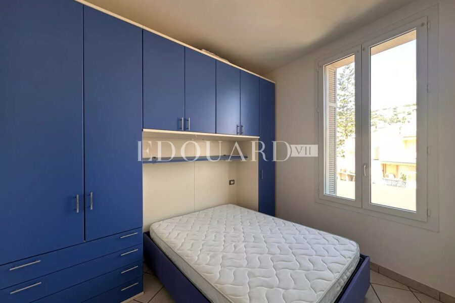 Appartement à vendre à Menton — Vue sur la ville — photo 7