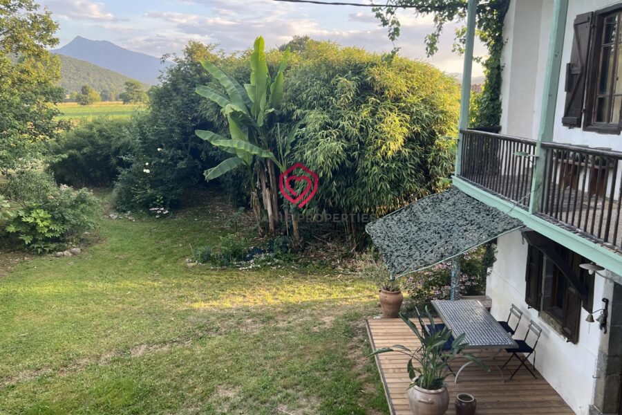 Maison à vendre à Aspet — Vue montagne — photo 1