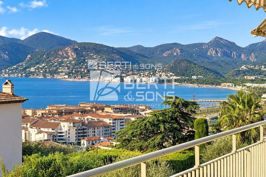 Appartement à vendre à Cannes — Vue mer — photo 1