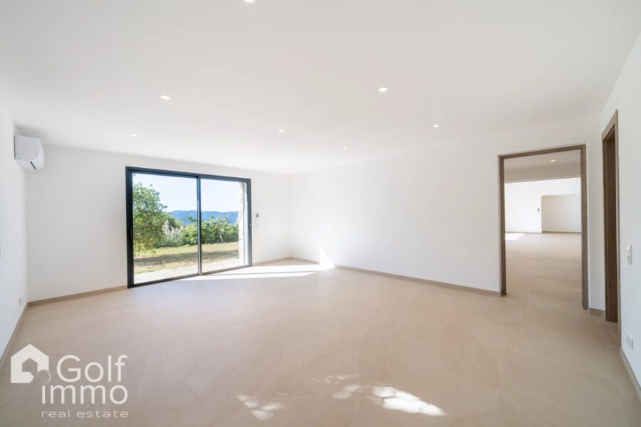 Maison à vendre à Le Tignet — Vue mer — photo 15