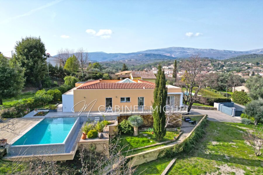 Maison à vendre à Le Rouret — Vue montagne — photo 2