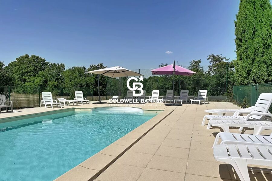 Maison à vendre à La Caillère-Saint-Hilaire — Vue parc & jardin — photo 4