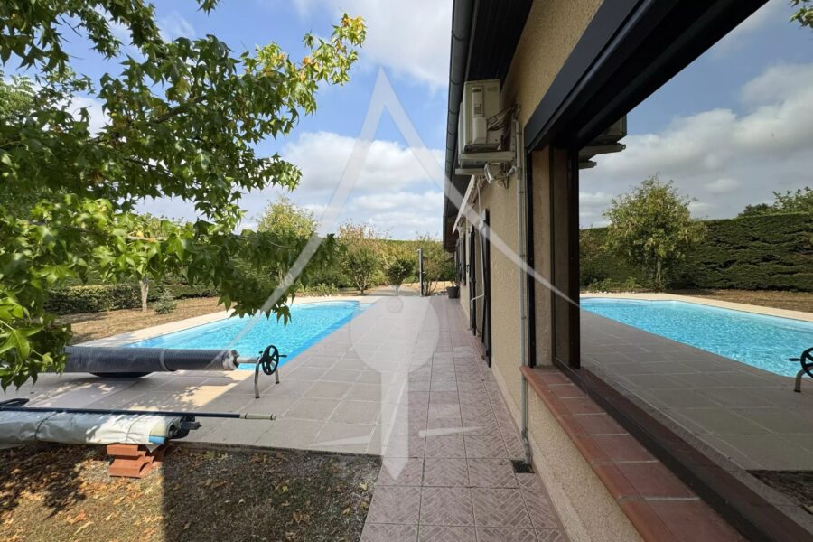 Maison à vendre à Le Fauga — Vue parc & jardin — photo 1