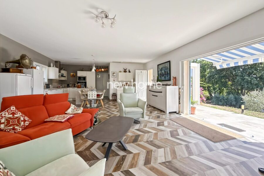 Maison à vendre à Montauroux — Vue montagne — photo 4
