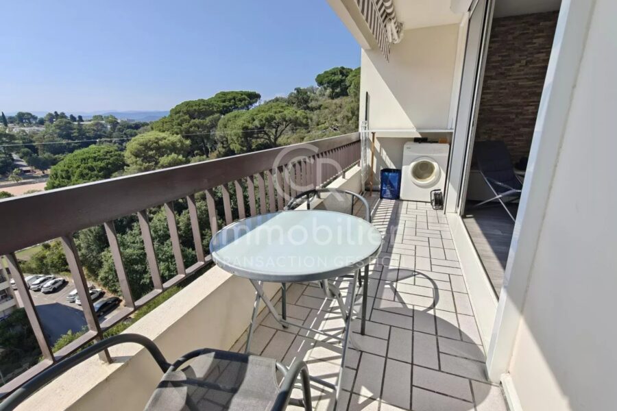 Appartement à vendre à Cannes — Vue mer — photo 1
