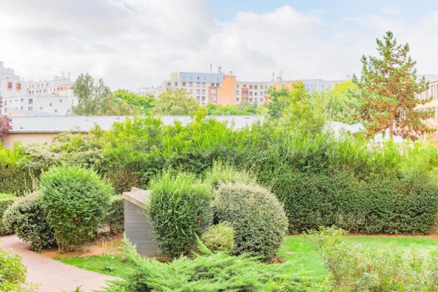 Appartement à vendre à Paris 10e arrondissement — Vue parc & jardin — photo 13