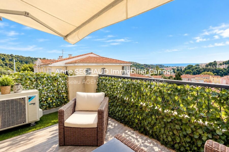 Appartement à vendre à Cannes — Vue sur la ville — photo 2