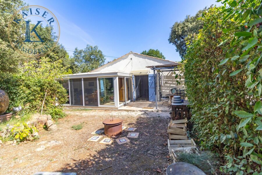 Maison à vendre à Saint-maximin-la-sainte-baume — Vue parc & jardin — photo 14