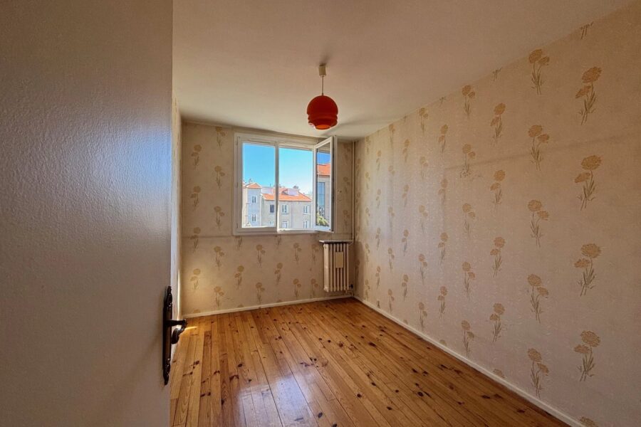 Appartement à vendre à Saint-Étienne — Vue sur la ville — photo 6