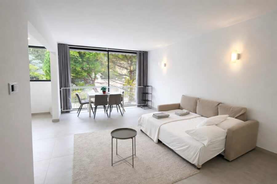 Appartement à vendre à Beaulieu-sur-Mer — Vue nature — photo 2