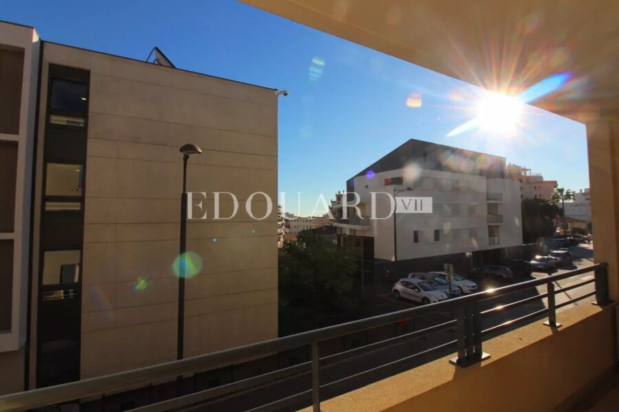 Appartement à vendre à Roquebrune-Cap-Martin — Vue sur la ville — photo 8