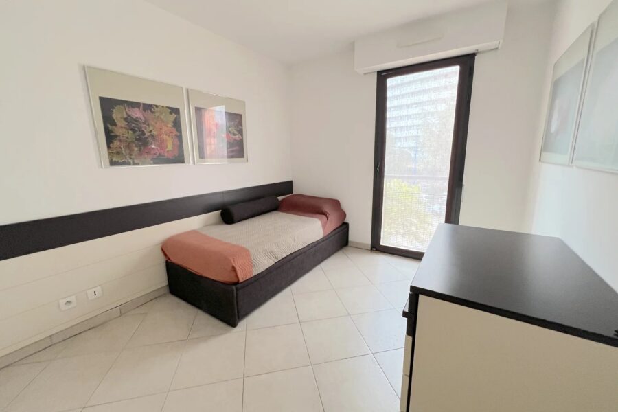 Appartement à vendre à Villeneuve-Loubet — Vue mer — photo 9