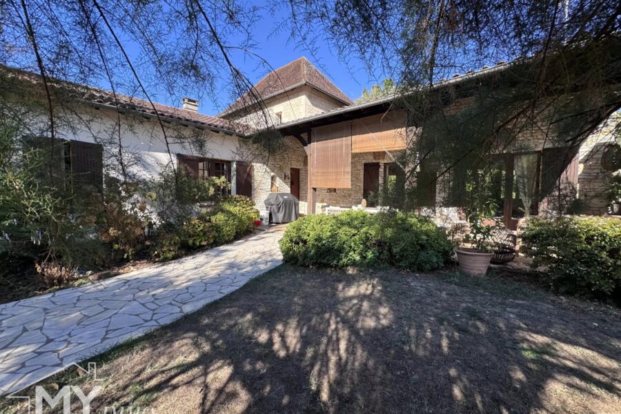 Maison à vendre à Pineuilh — Vue parc & jardin — photo 27