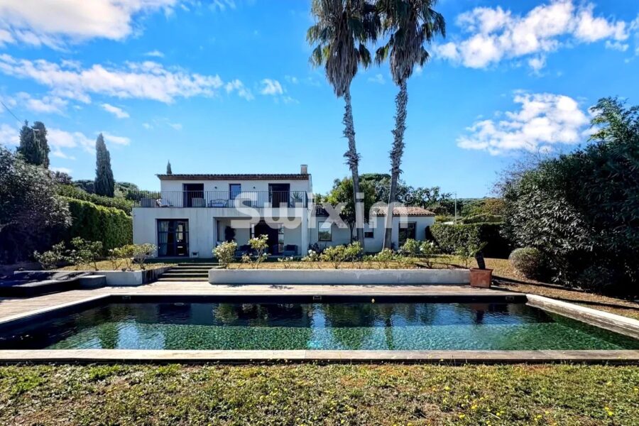 Maison à vendre à Saint-Tropez — Vue mer — photo 2
