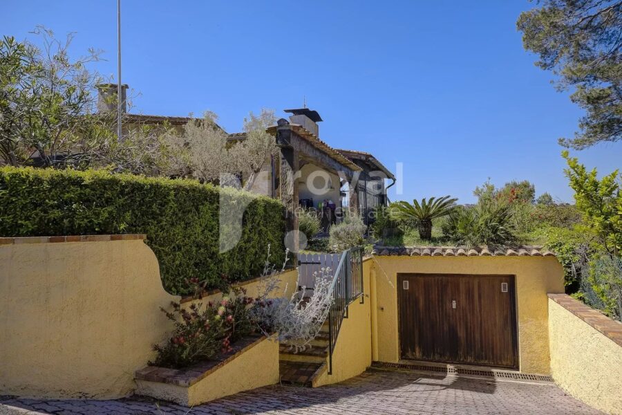 Maison à vendre à Biot — Vue montagne — photo 37