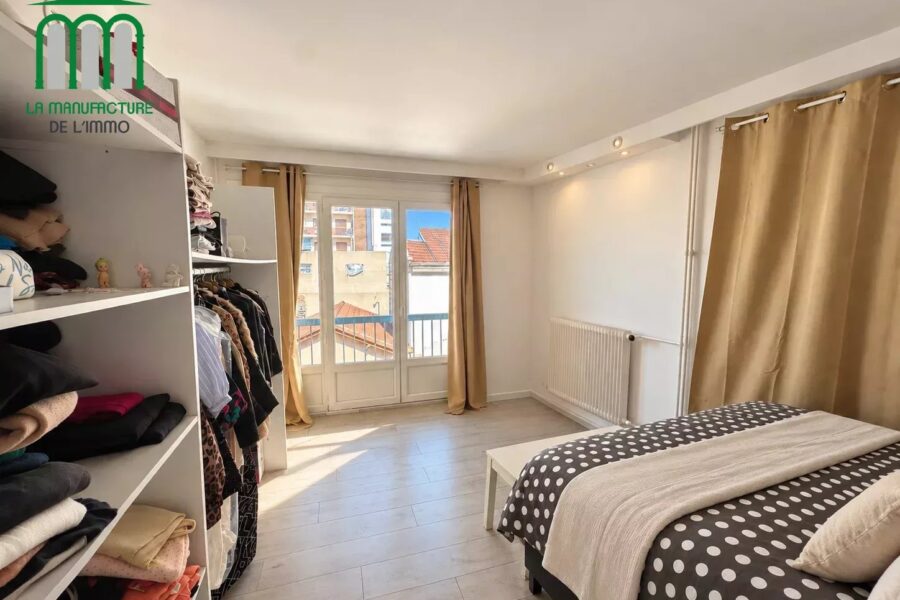 Appartement à vendre à Saint-Étienne — Vue sur la ville — photo 8