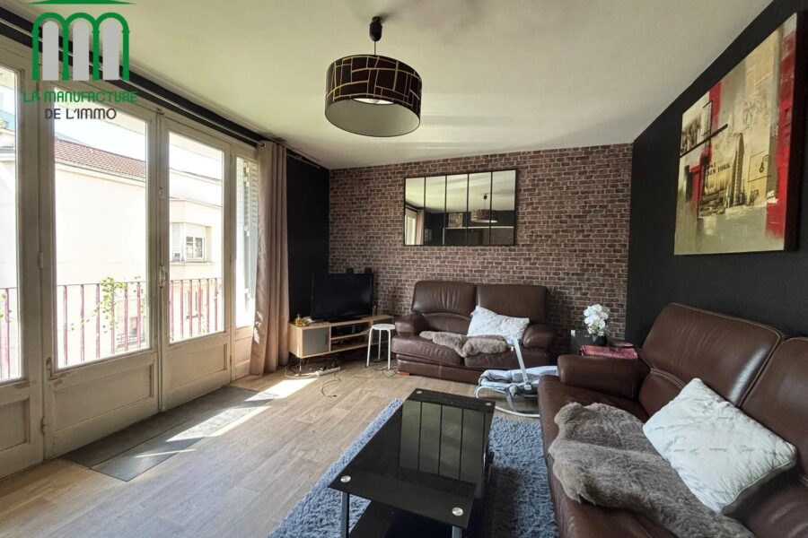 Appartement à vendre à Saint-Étienne — Vue sur la ville — photo 8