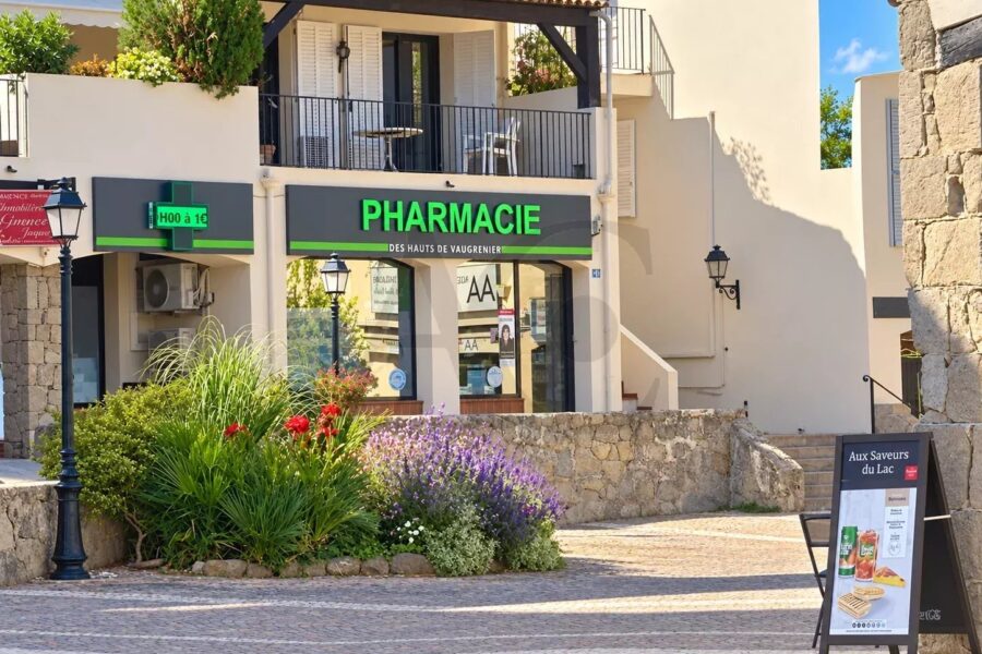 Maison à vendre à Villeneuve-Loubet — Vue parc & jardin — photo 20
