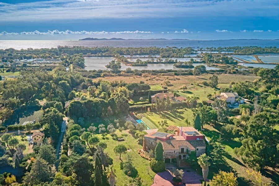 Maison à vendre à La Londe-les-Maures — Vue parc & jardin — photo 40