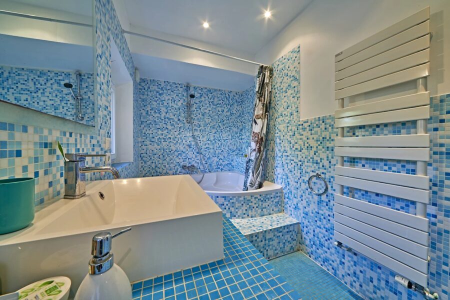 Maison à vendre à La Londe-les-Maures — Vue parc & jardin — photo 8
