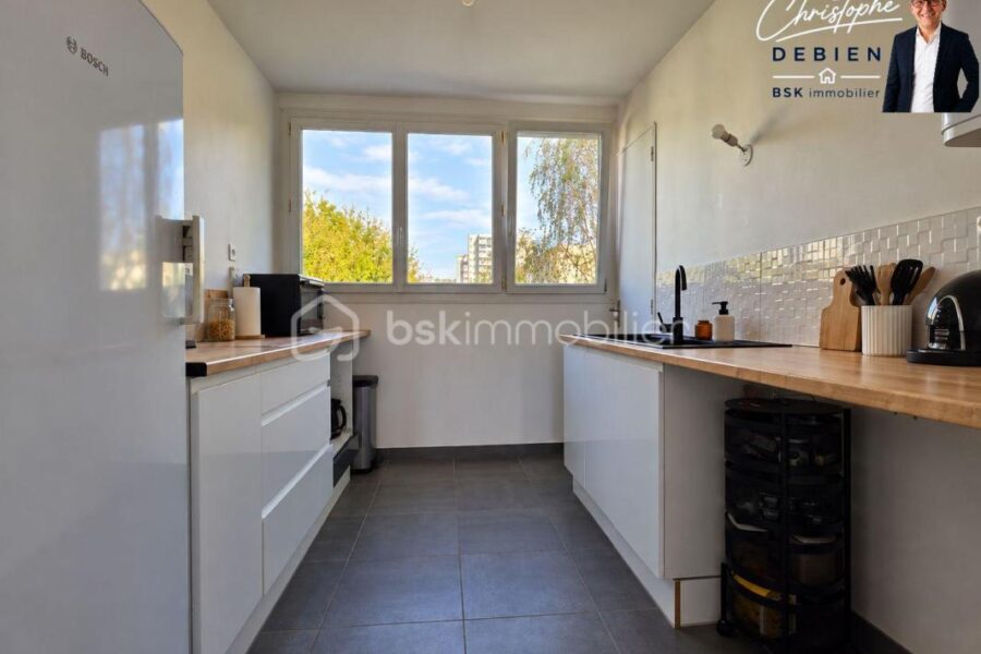 Appartement à vendre à Cholet — Vue sur la ville — photo 5