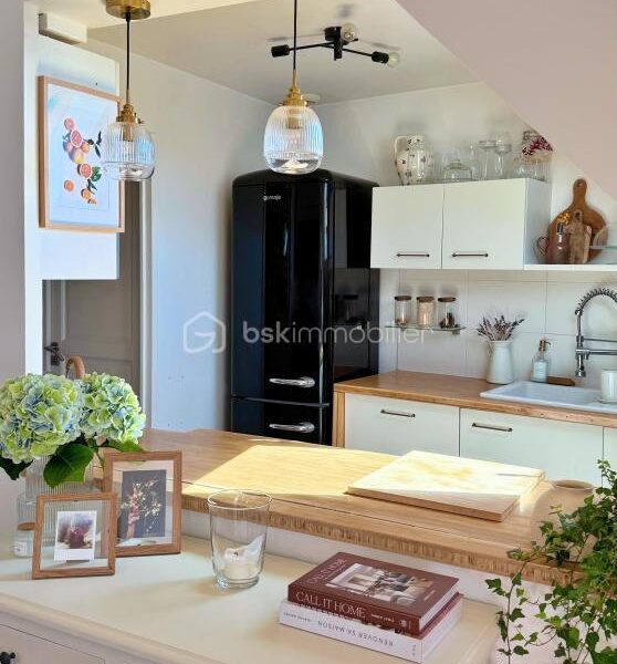 Appartement à vendre à La Queue-les-Yvelines — Vue sur la ville — photo 6