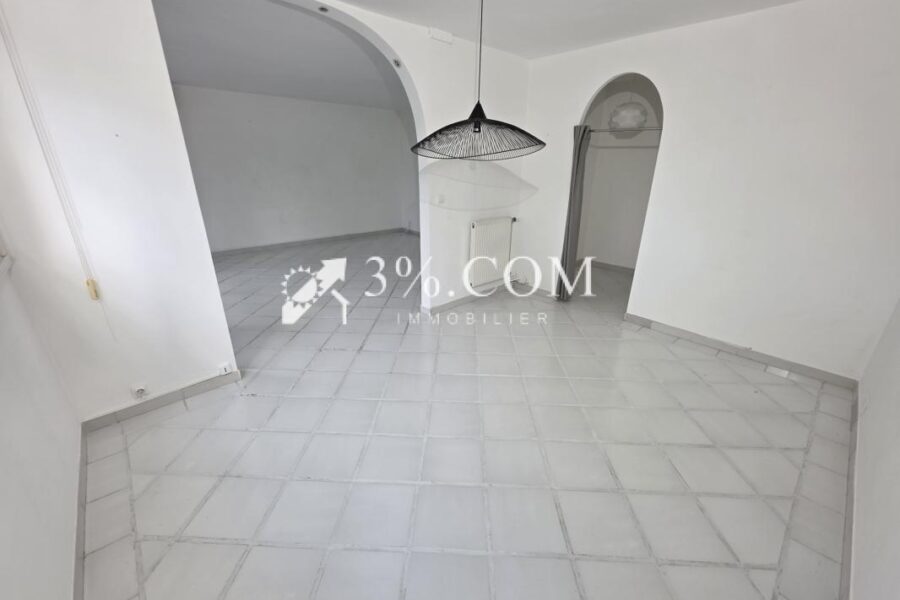 Appartement à vendre à Saint-Raphaël — Vue parc & jardin — photo 5