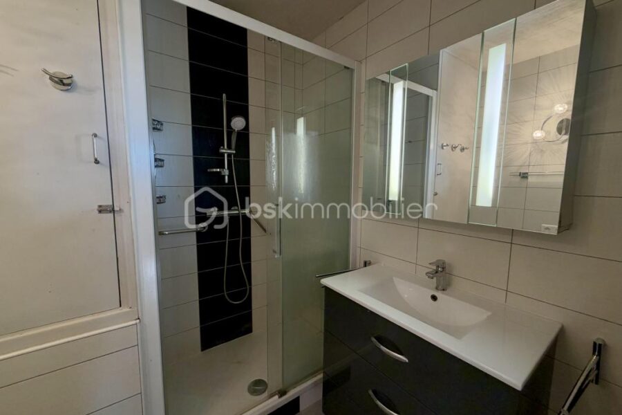 Appartement à vendre à Roanne — Vue sur la ville — photo 6