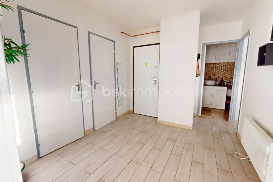 Appartement à vendre à Montargis — Vue sur la ville — photo 6