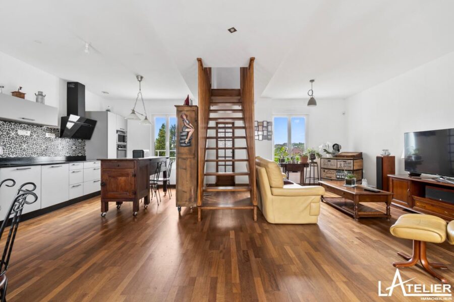 Maison à vendre à Le Pecq — Vue sur la ville — photo 6