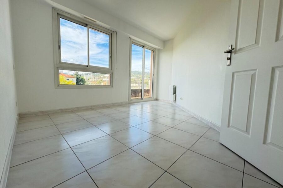 Appartement à louer à Nice — Vue mer — photo 6