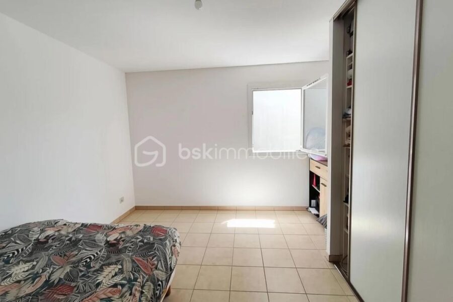 Appartement à vendre à Saint-Denis — Vue mer — photo 5
