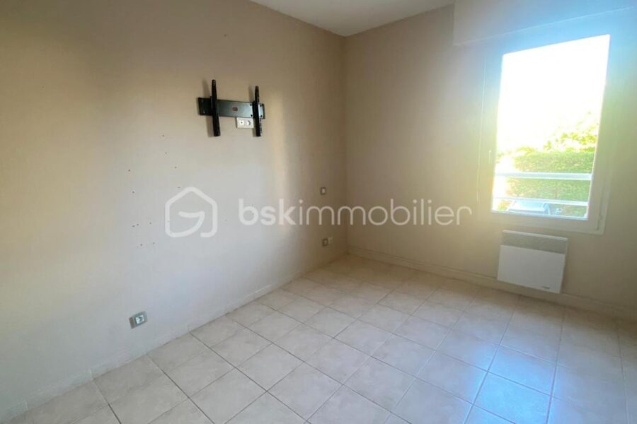 Appartement à vendre à Saint-Raphaël — Vue nature — photo 5