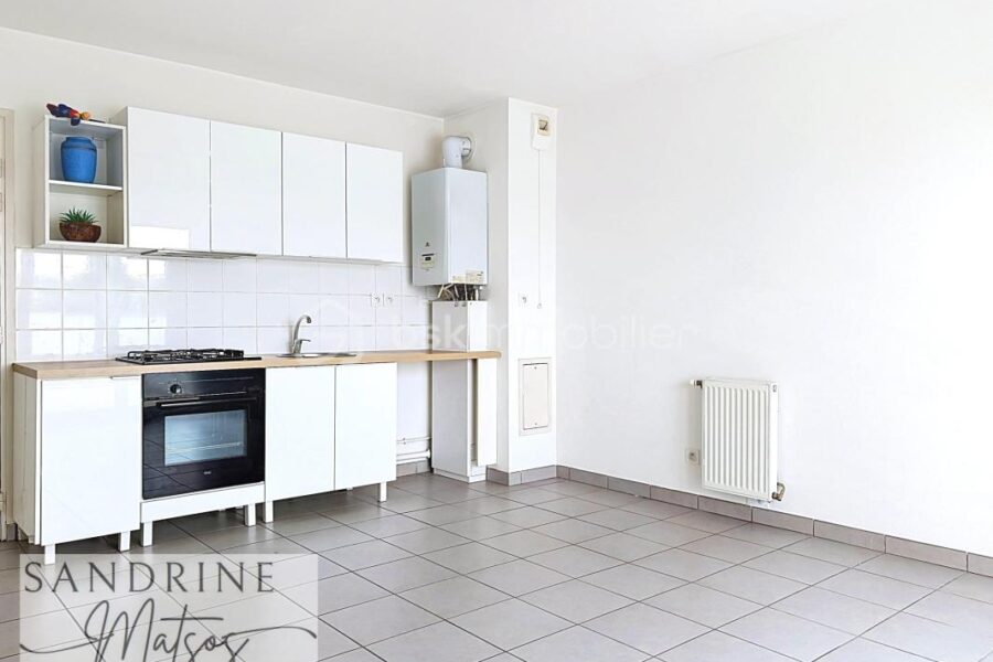 Appartement à vendre à Saint-Priest — Vue nature — photo 5