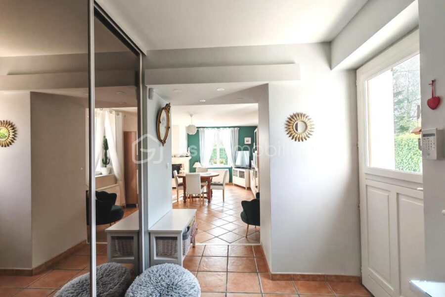 Maison à vendre à Saint-Denis-lès-Rebais — Vue parc & jardin — photo 5