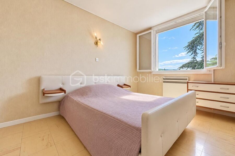 Appartement à vendre à Saint-Martin-d&rsquo;Hères — Vue montagne — photo 5