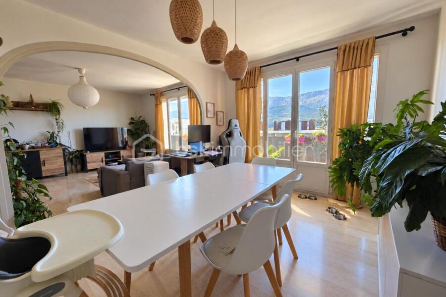 Appartement à vendre à Grenoble — Vue montagne — photo 5