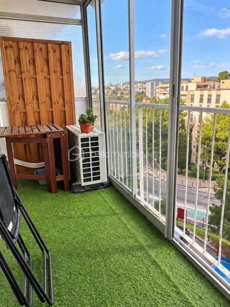 Appartement à vendre à Marseille 10e arrondissement — Vue sur la ville — photo 1
